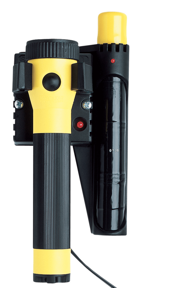 Streamlight PolyStinger DS LED with 120V 1 Piggyback Holder - Black 76832 #080926-76832-1 online